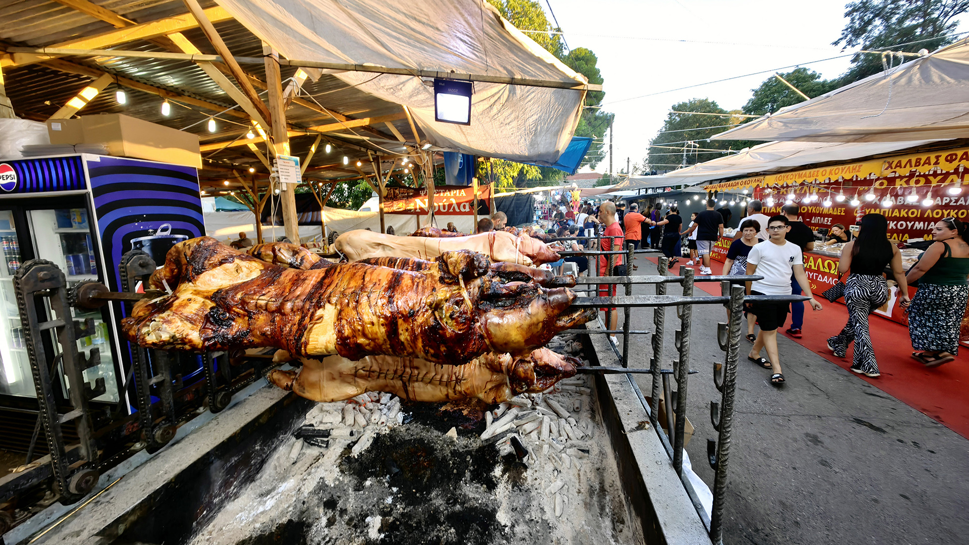 Γιατί η Gen Z πέρασε το καλοκαίρι της σε «πανηγύρια»-3