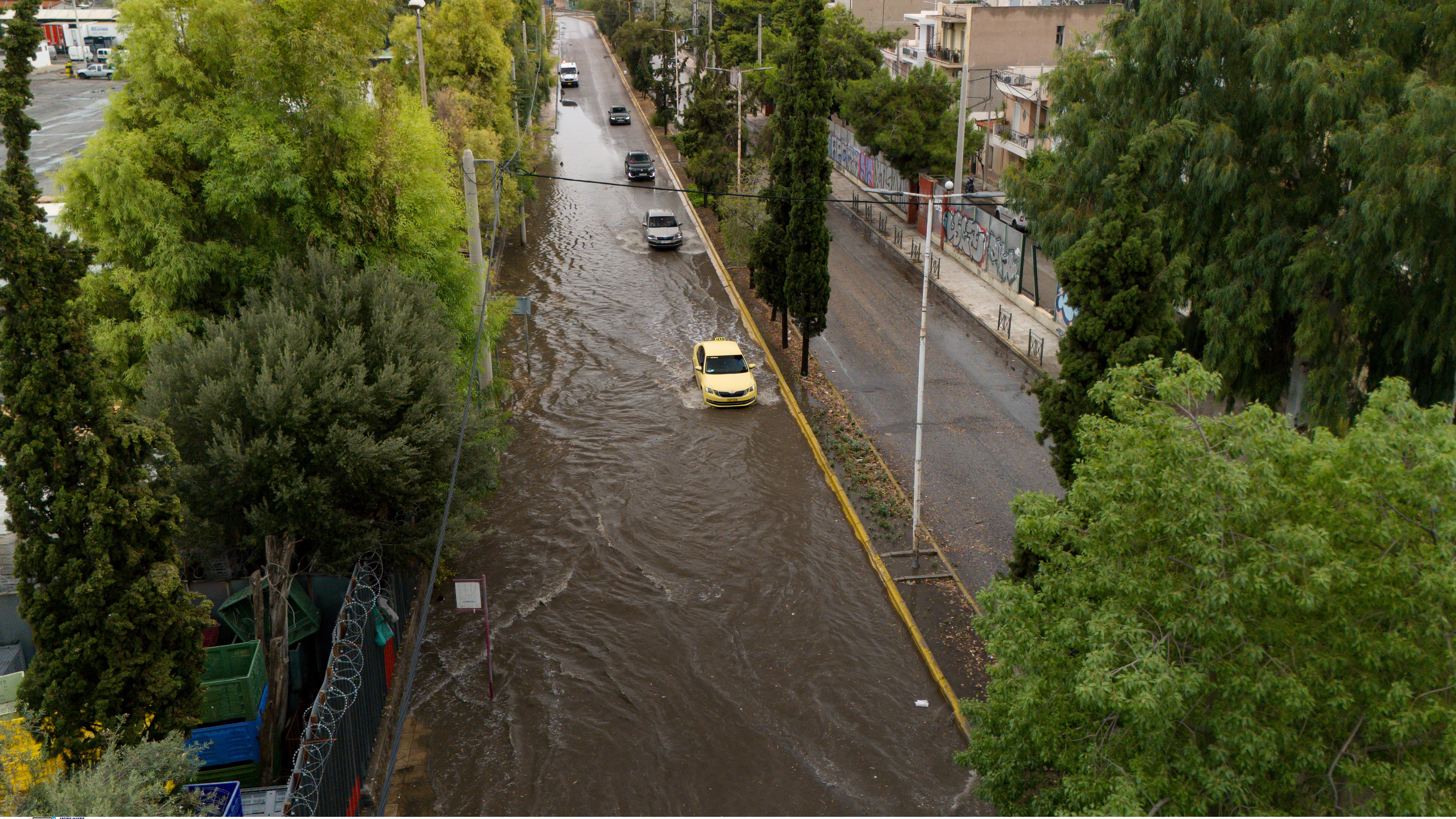 Κακοκαιρία: Επικαιροποιήθηκε το έκτακτο δελτίο της ΕΜΥ – Πού αναμένονται καταιγίδες-1