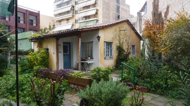 ενα-κομμάτι-ιστορίας-προς-κατεδάφιση-563176003