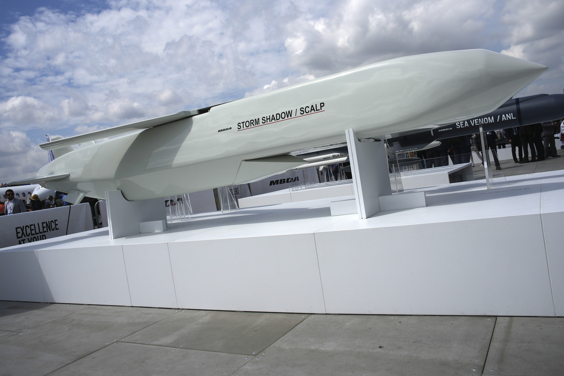 Ουκρανικά πλήγματα στην «καρδιά» της Ρωσίας; Ποιοι στη Δύση λένε «ναι» και ποιοι «όχι»-1