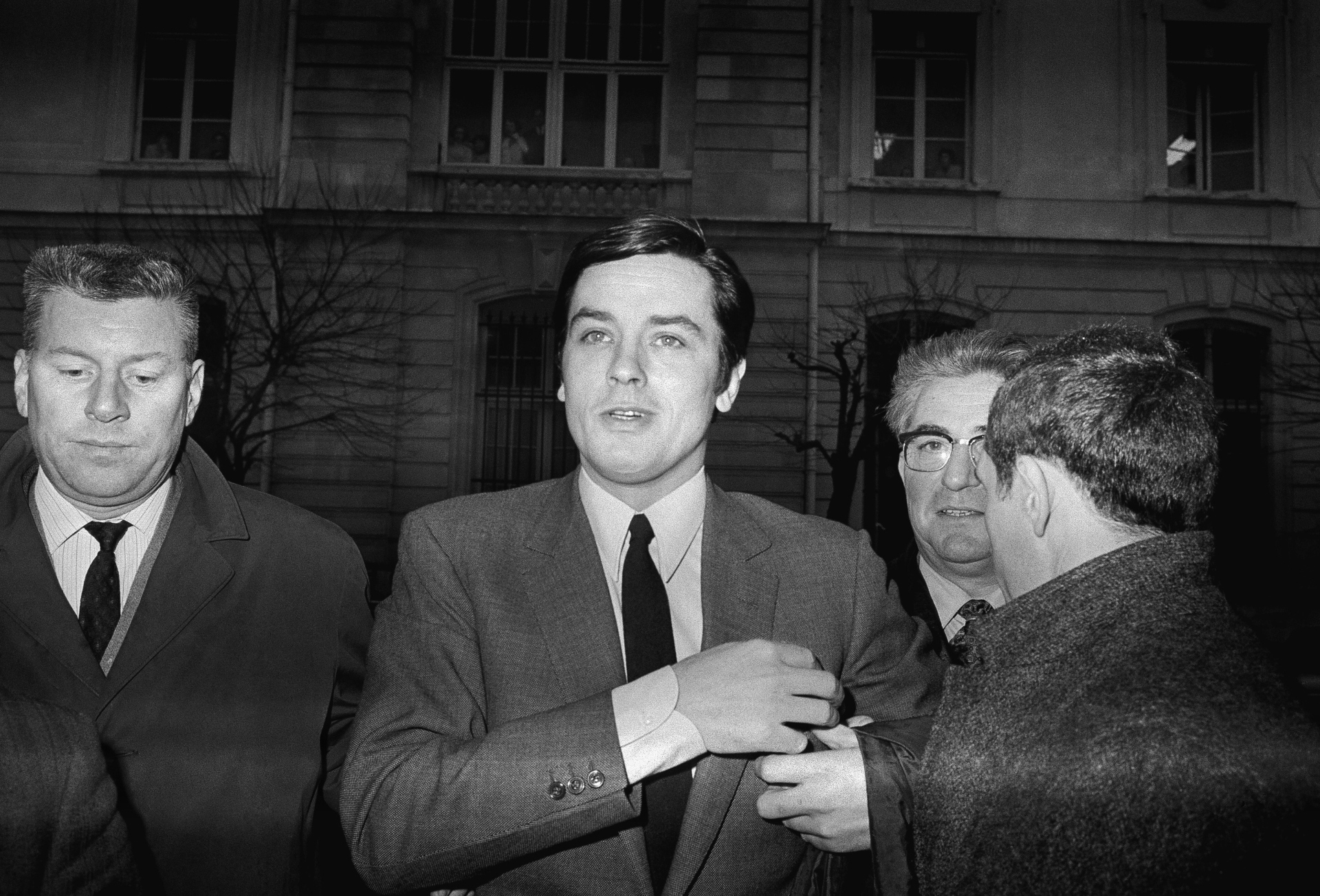 Αλέν Ντελόν (1935-2024): Το αιώνιο κάλλος-3