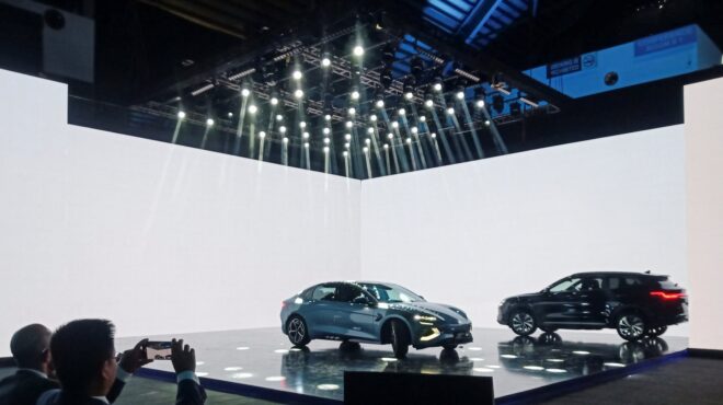 καναδάς-δασμοί-100-στα-κινεζικά-αυτοκίν-563189755