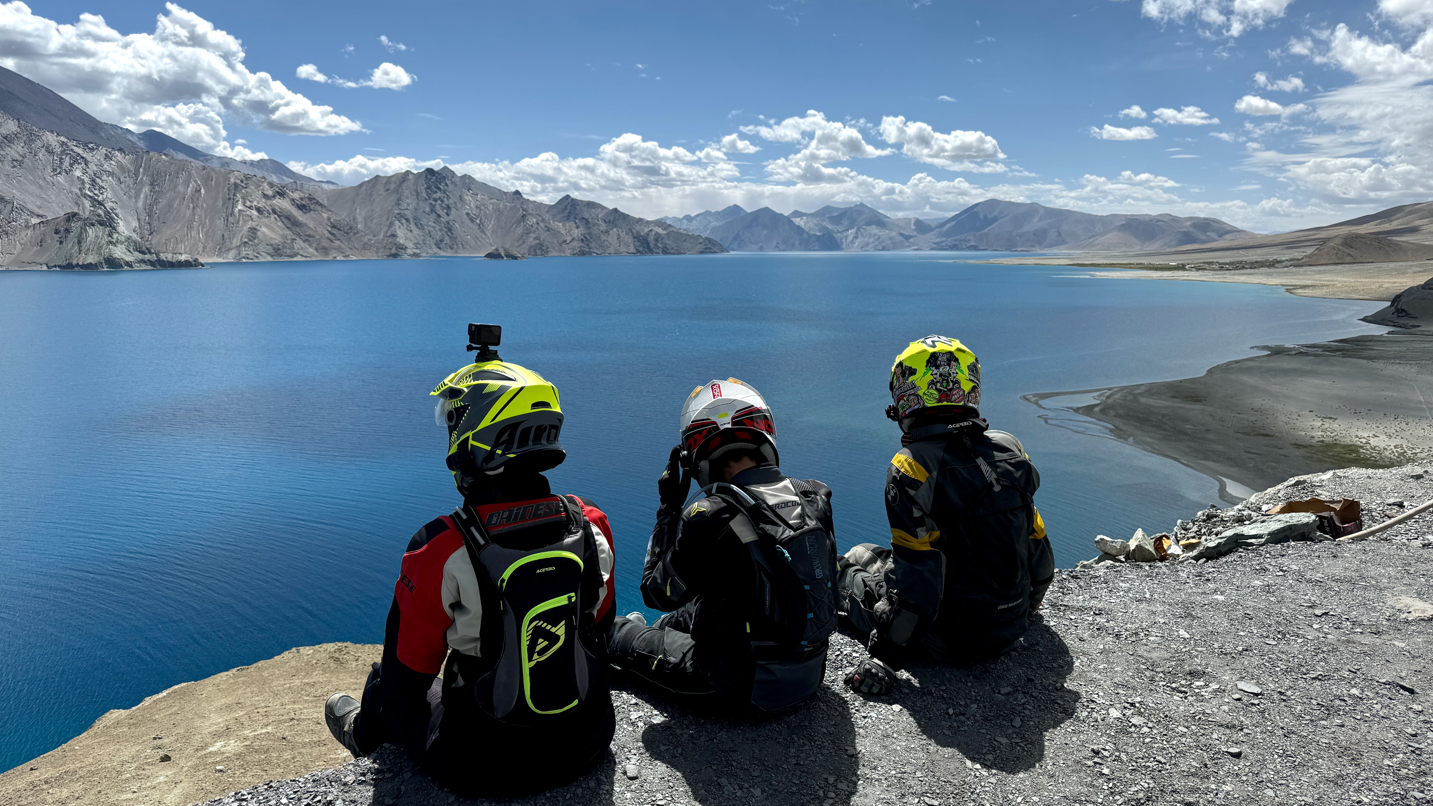 Η Πολυτίμη με τις συνταξιδιώτισες της, Κατερίνα και Νεκταρία
