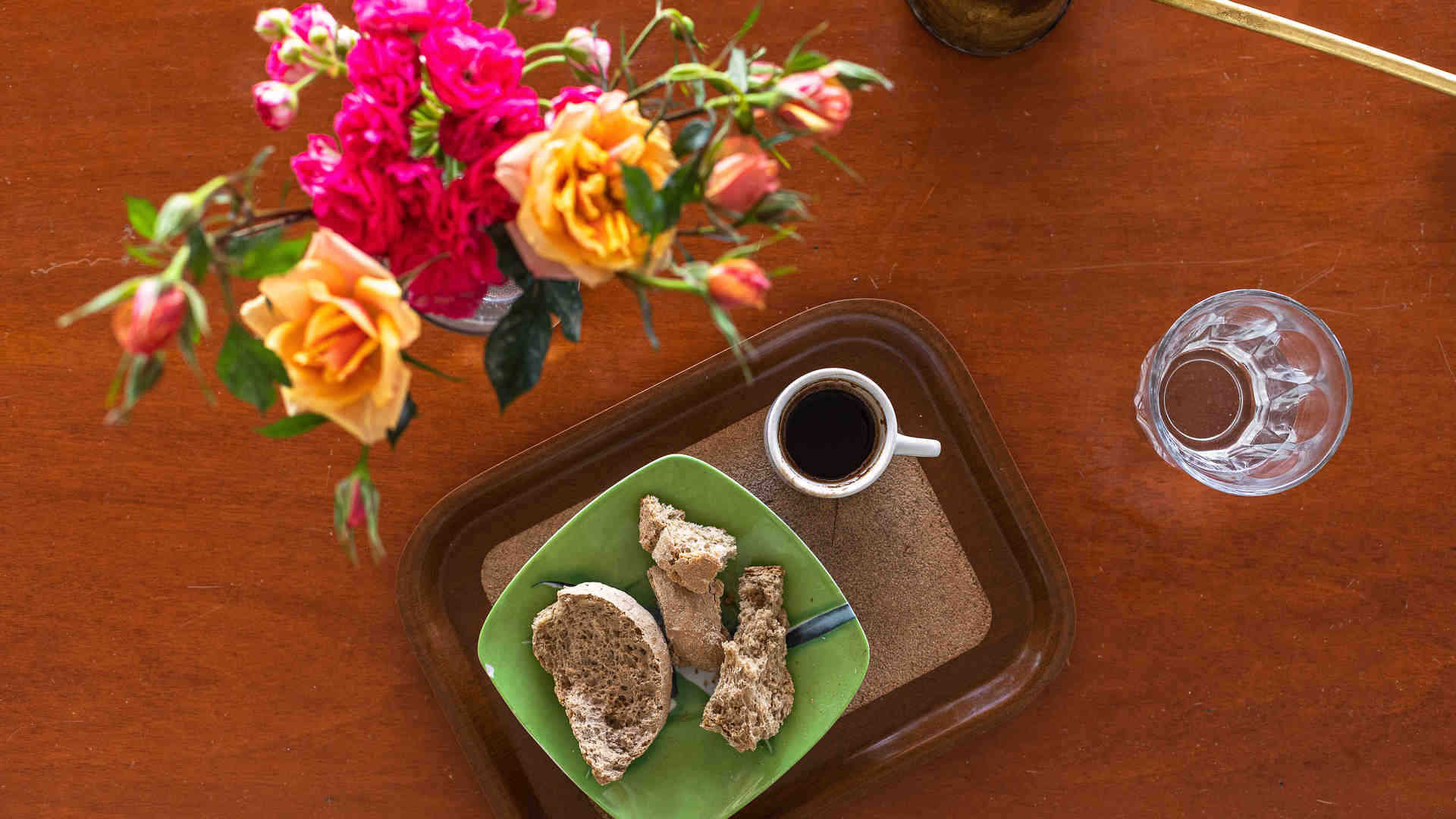 Ο γύρος της Κρήτης σε 20 καφενέδες-2