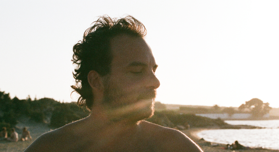 Σκηνοθετώντας (ξανά) το ελληνικό καλοκαίρι-1