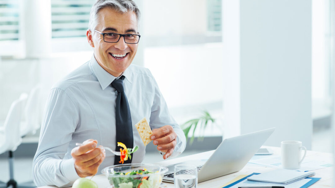 μπορείτε-να-μειώσετε-τη-χοληστερόλη-χ-563191873