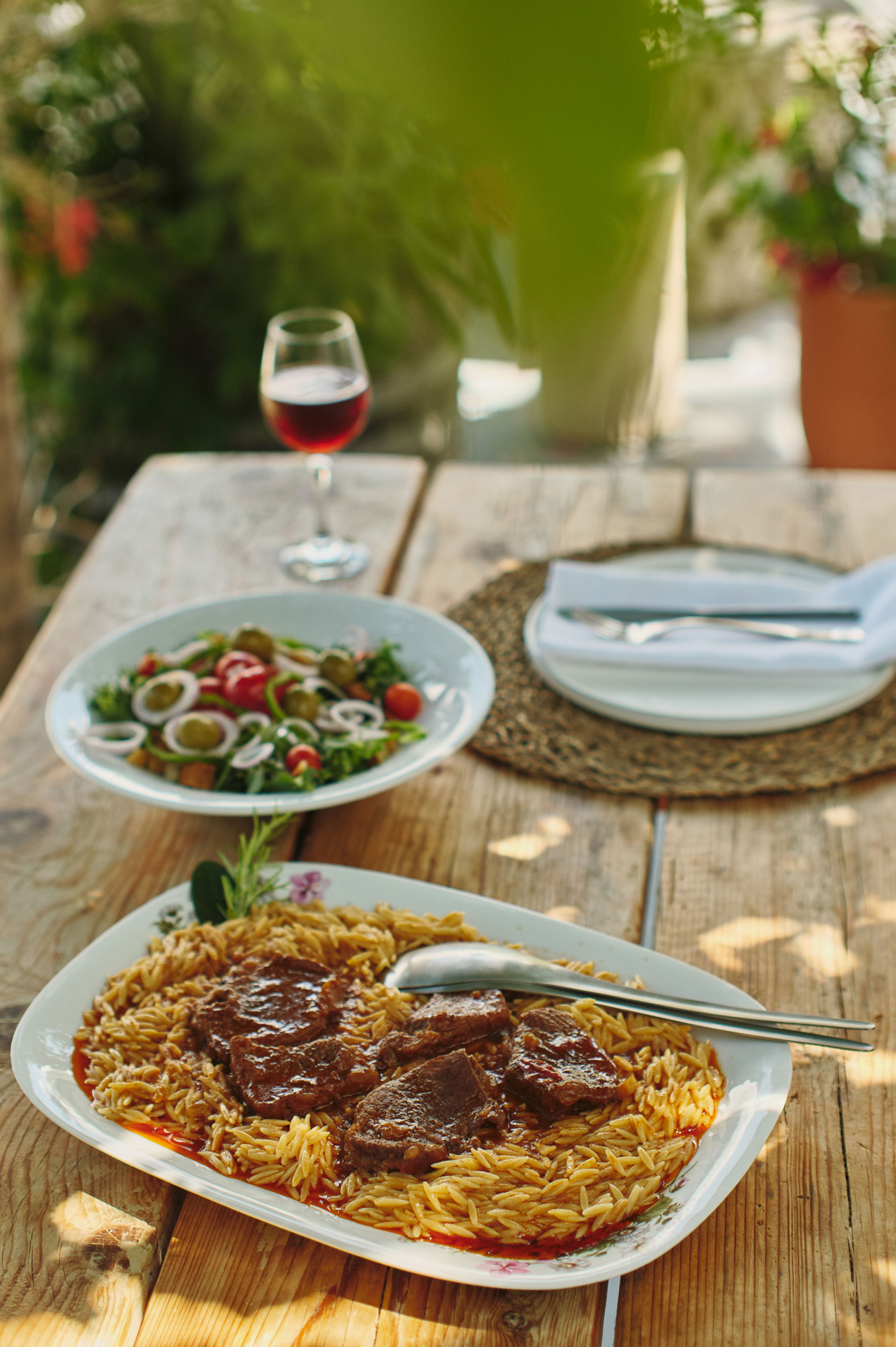 Αξιώτικο Εύρημα: το Πέτρινο στο Αμπράμι-1