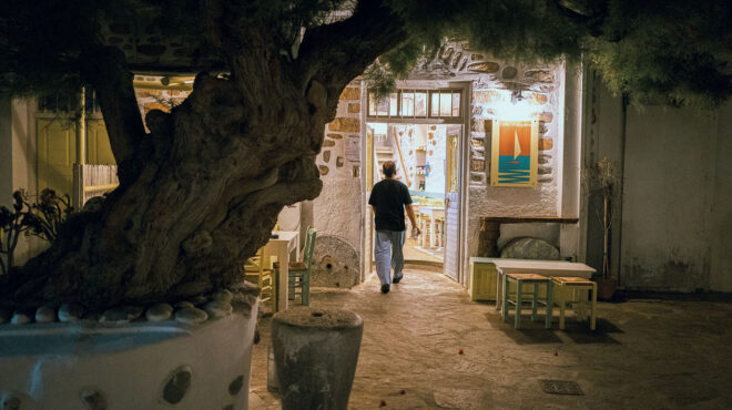 fata-morgana-σύγχρονη-κουζίνα-στην-αμοργό-563193820