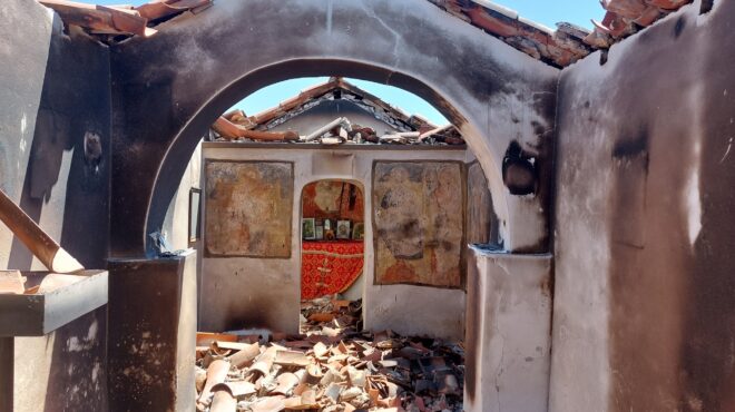 φθορές-από-τη-φωτιά-στον-ναό-του-αγίου-α-563181265