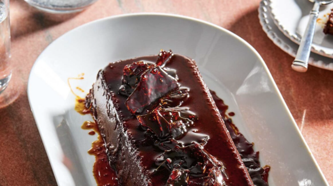 bonet-η-ιταλική-σοκολατένια-κρέμα-καραμελ-563193595