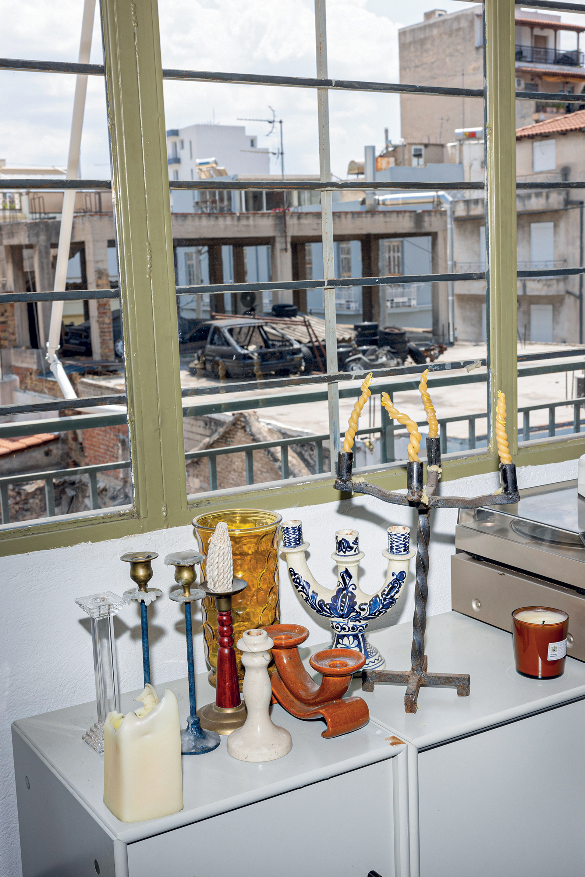 Ενα λοφτ-ωδή στο χάος της Αθήνας-2