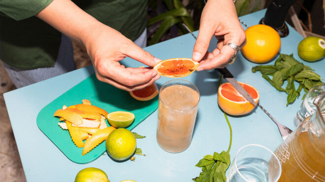 κοκτέιλ-στο-μπαλκόνι-5-εύκολες-συνταγέ-563178190