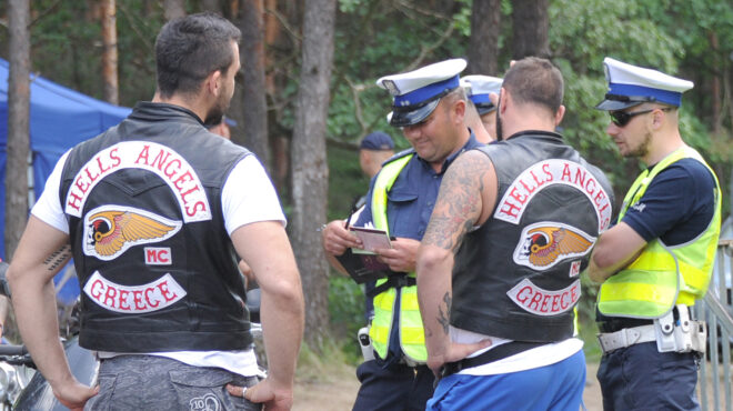 ο-δαίμονας-των-αγγέλων-563197990