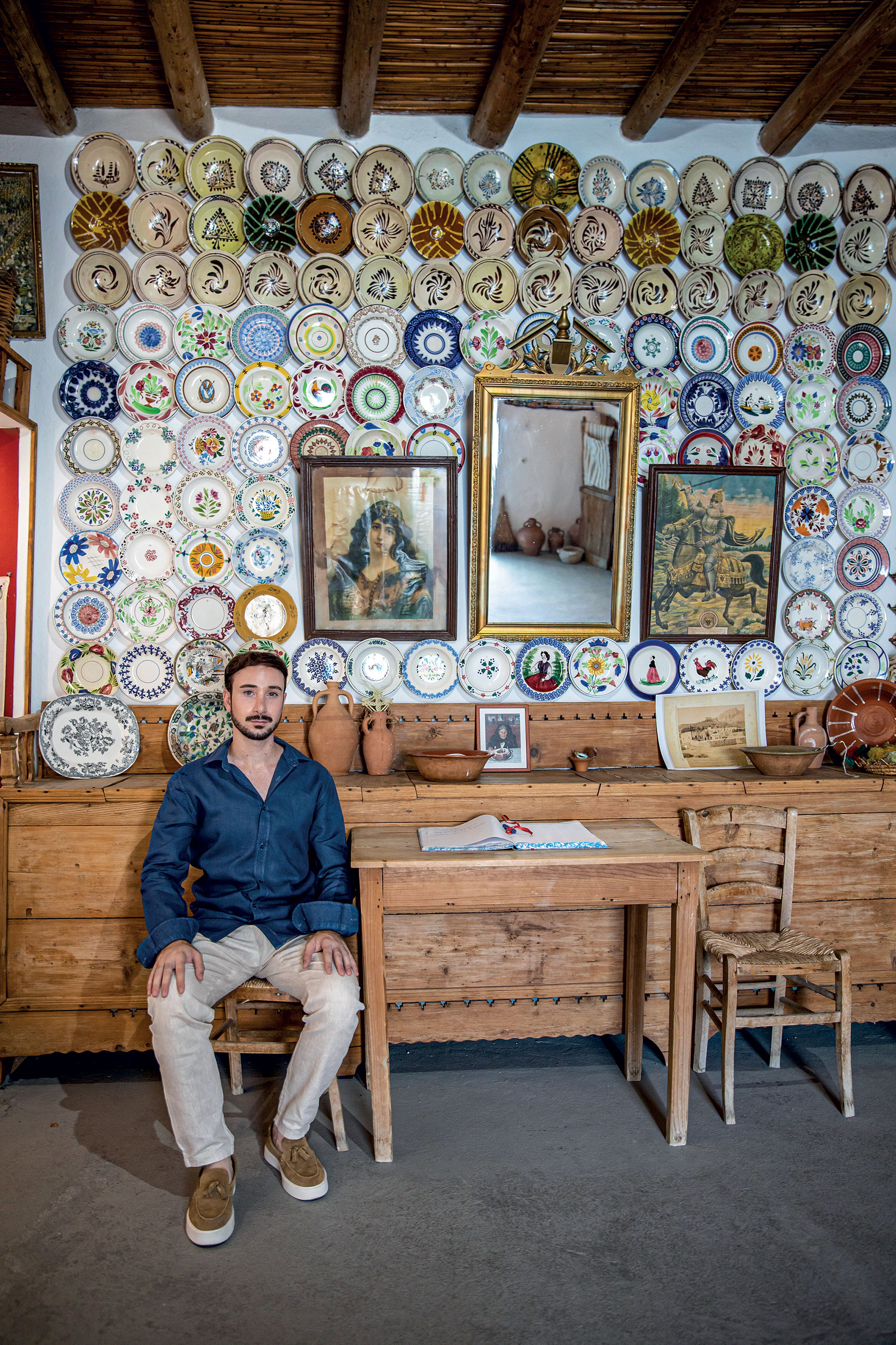 Πώς οι νέοι νησιώτες κρατούν ζωντανή την ελληνική παράδοση-11