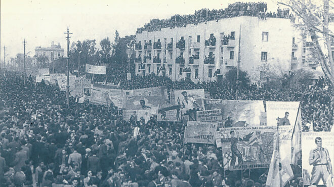 είναι-ξενόφερτος-ο-κομμουνισμός-563156830