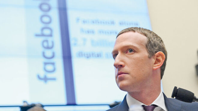 ζούκερμπεργκ-ο-λευκός-οίκος-πίεσε-το-faceboo-563190160