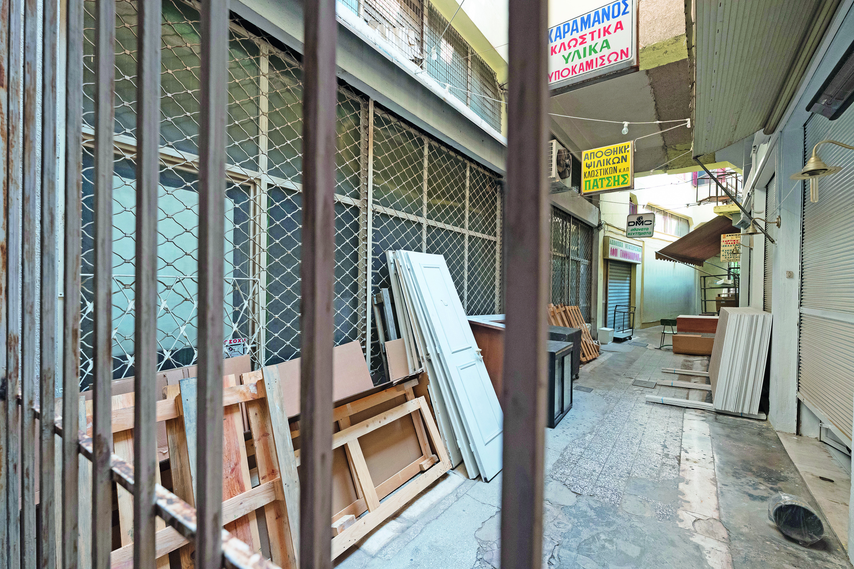 Δεύτερη ζωή για τις στοές της Αθήνας-3