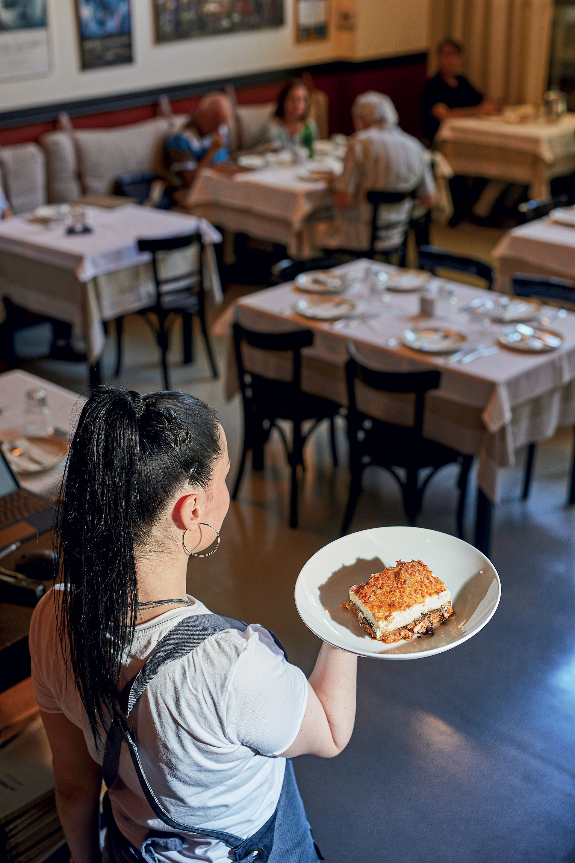 Πού θα φάτε τους καλύτερους μουσακάδες της Αθήνας-4