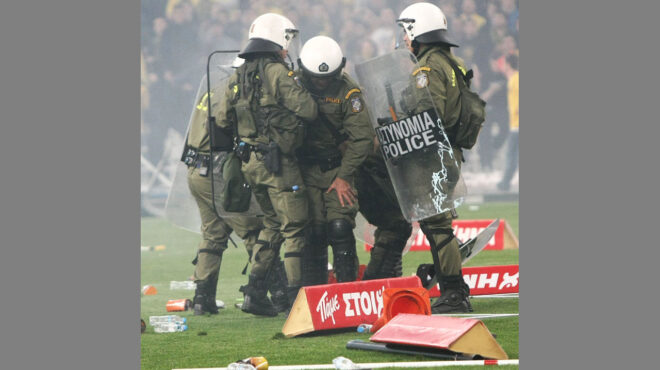 τιμωρία-έδρας-και-από-επο-για-ρίψη-αντι-563174710