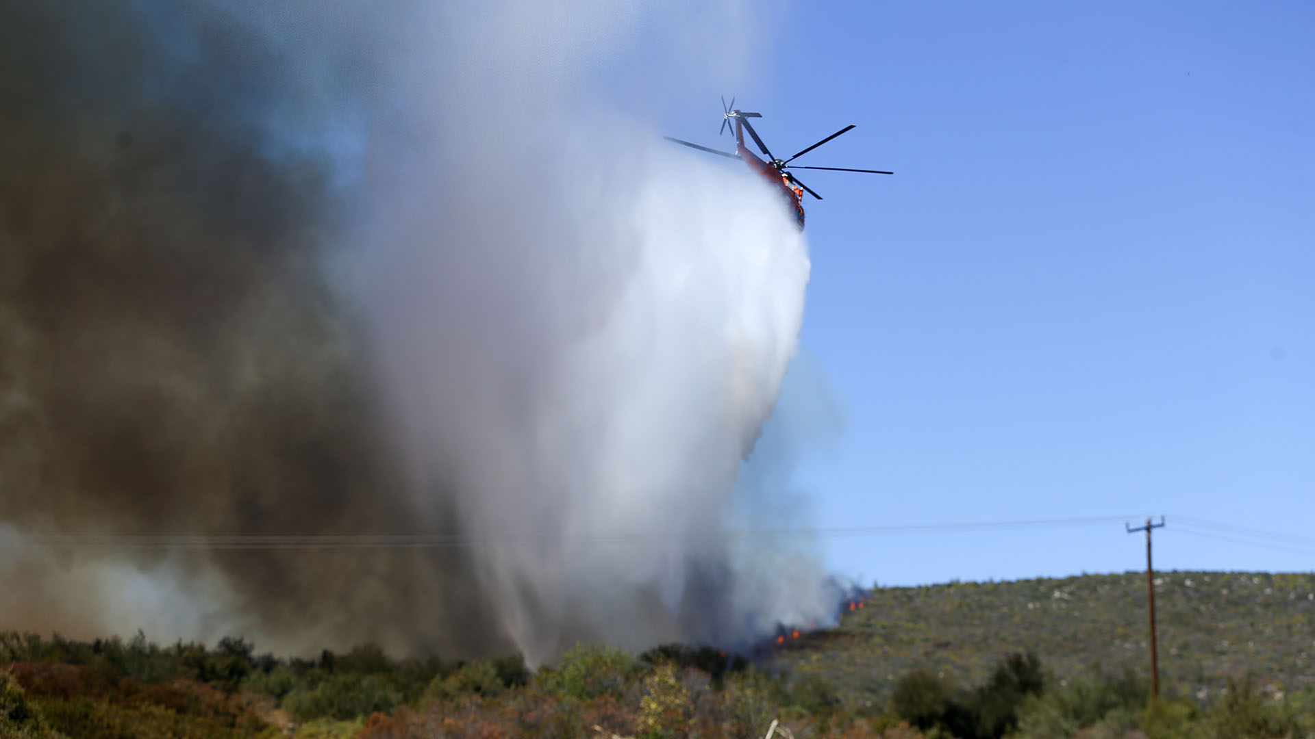 «Μπήκαμε στο αυτοκίνητο, το σπίτι ήταν το τελευταίο που μας ένοιαζε»-2