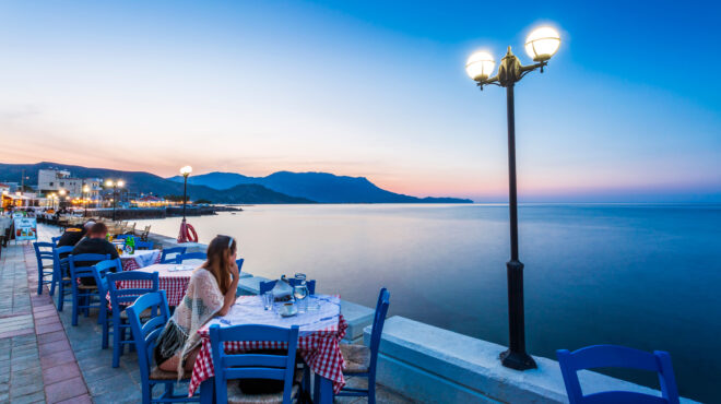 νέες-έξυπνες-ταμειακές-μηχανές-στη-563159356