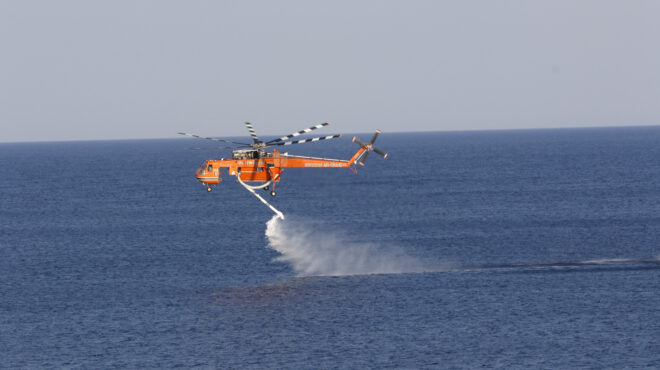 θεσσαλονίκη-σε-εξέλιξη-κατάσβεση-πυρ-563159608