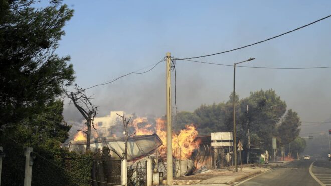 φωτιά-στην-αττική-eκτακτα-μέτρα-για-την-563174920