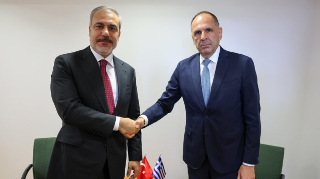 ψευδή-τα-περί-παραχωρήσεων-στην-τουρ-563197795