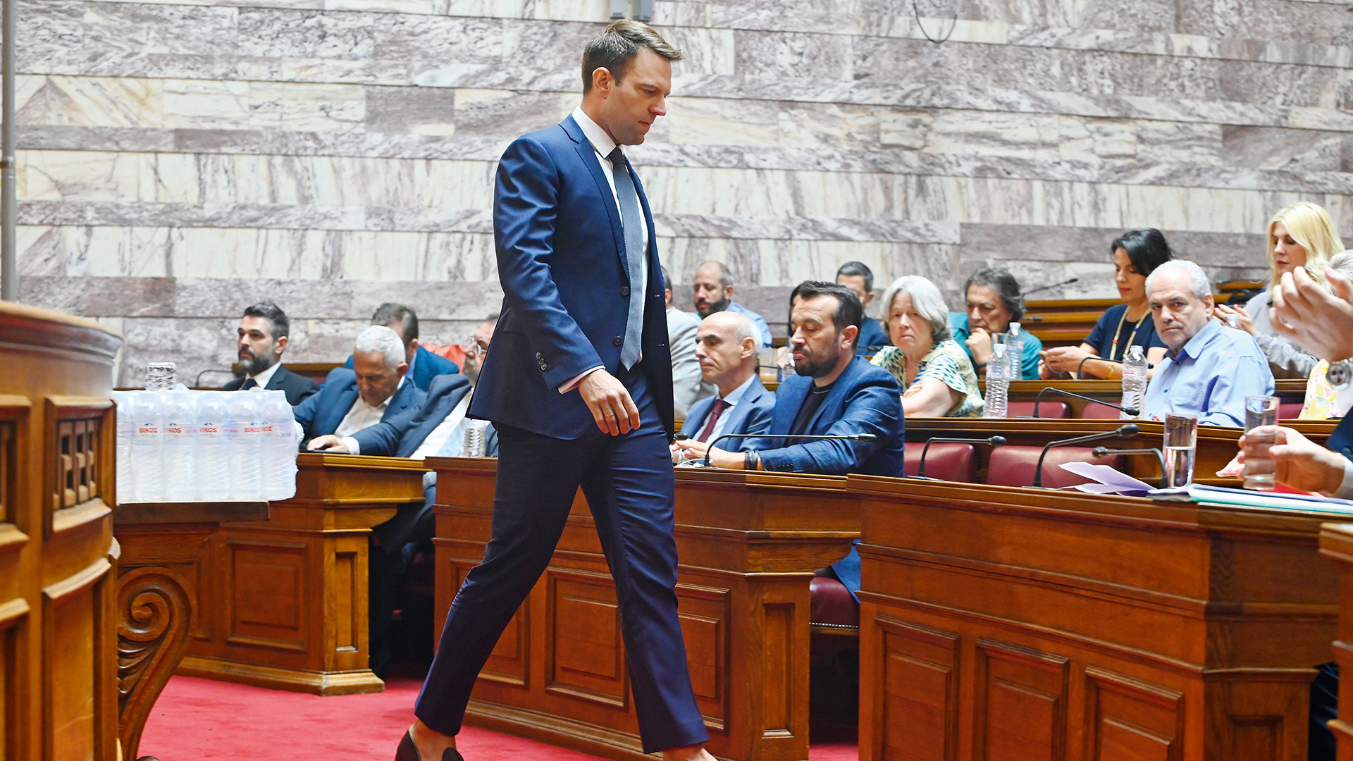 συριζα-ασκήσεις-επιβίωσης-από-κασσ-563193082