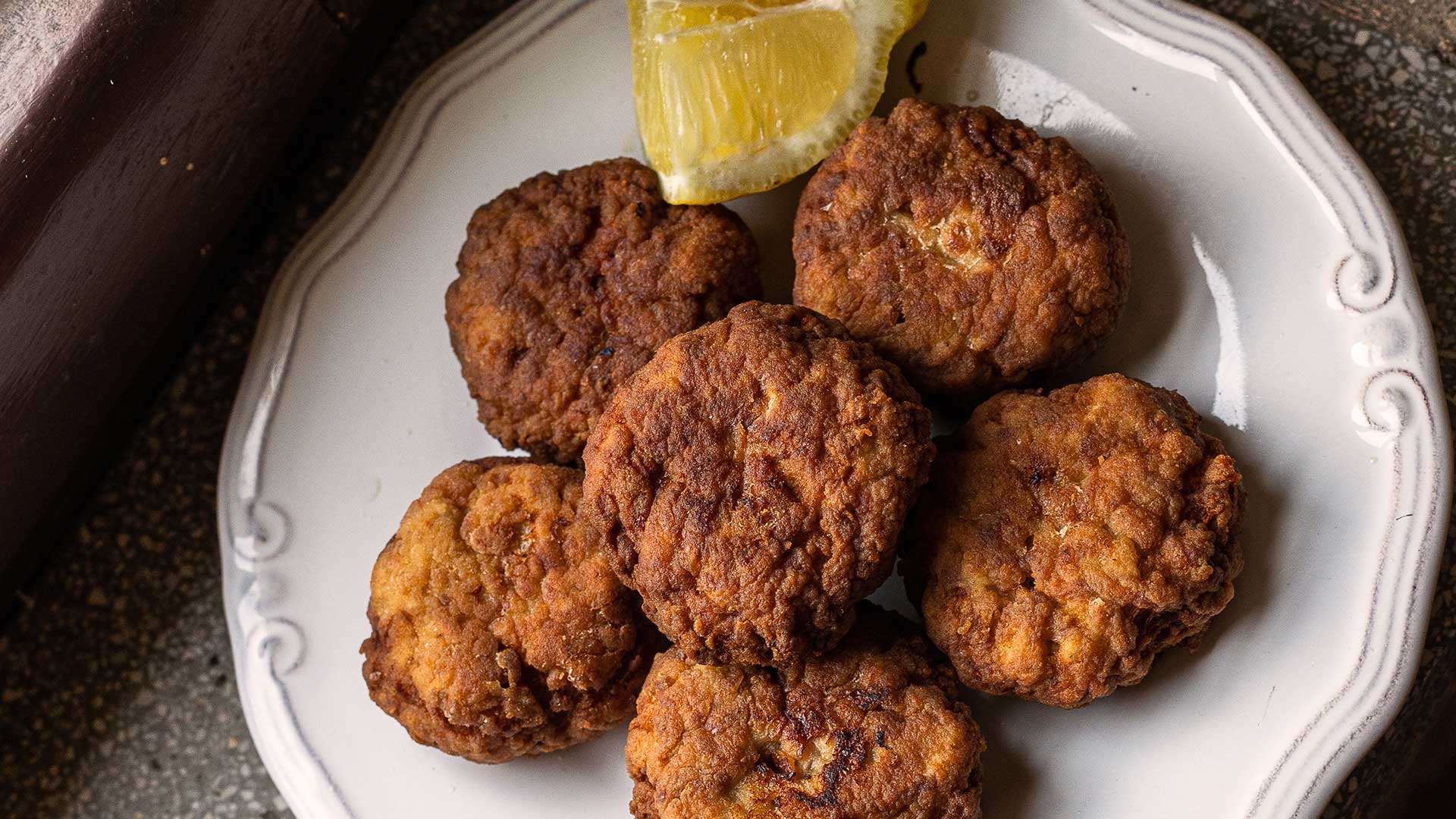 Το καφενείο του Μανόλη στο Ρέθυμνο: Έχετε δοκιμάσει βλίτα με ντομάτα… βραστή;-2