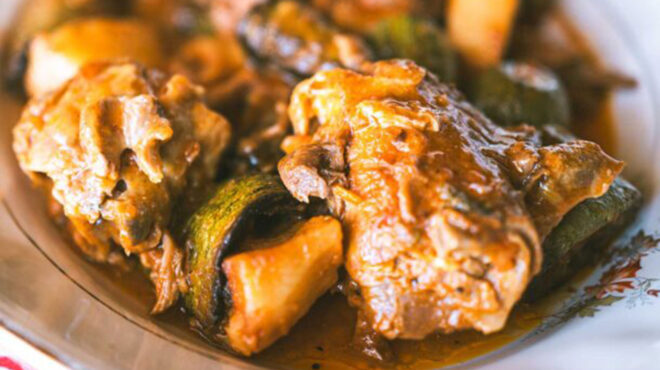 κατσίκι-κοκκινιστό-με-κολοκύθια-από-τ-563171776