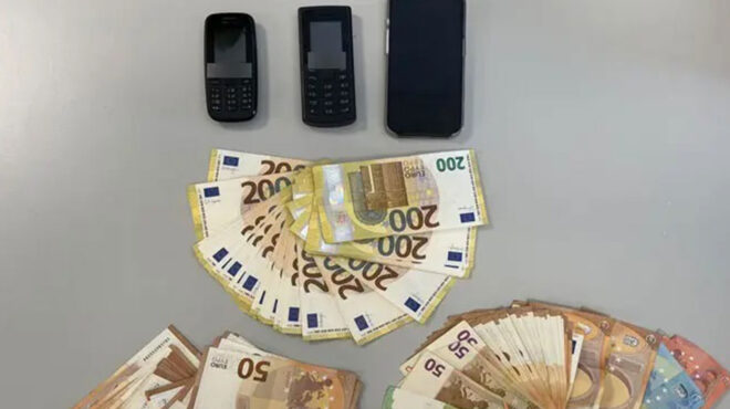 λάρισα-σύλληψη-άνδρα-για-εκβιασμό-και-563188036