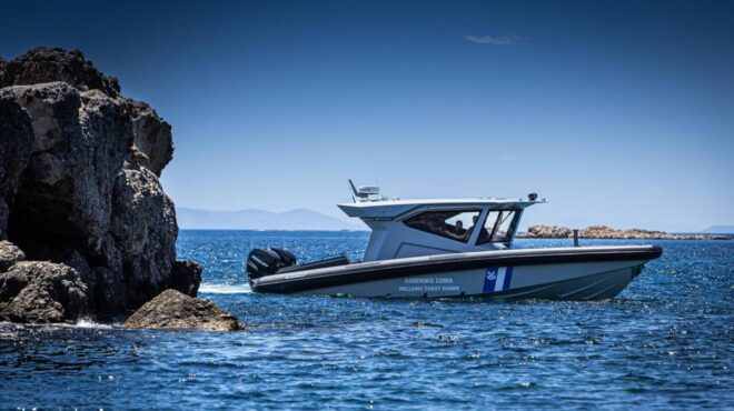 φωτιά-σε-ιστιοπλοϊκό-στη-βόρεια-εύβοι-563180467