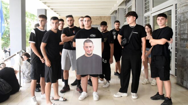 χαλκιδική-λούνα-παρκ-τα-έξι-συμπερά-563195218