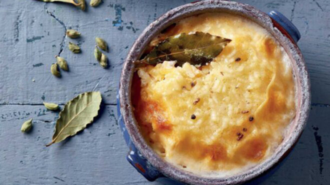 ρυζόγαλο-φούρνου-με-καρδάμωμο-563194918