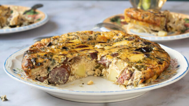 σφουγγάτο-με-πατάτες-μελιτζάνες-και-λ-563191375