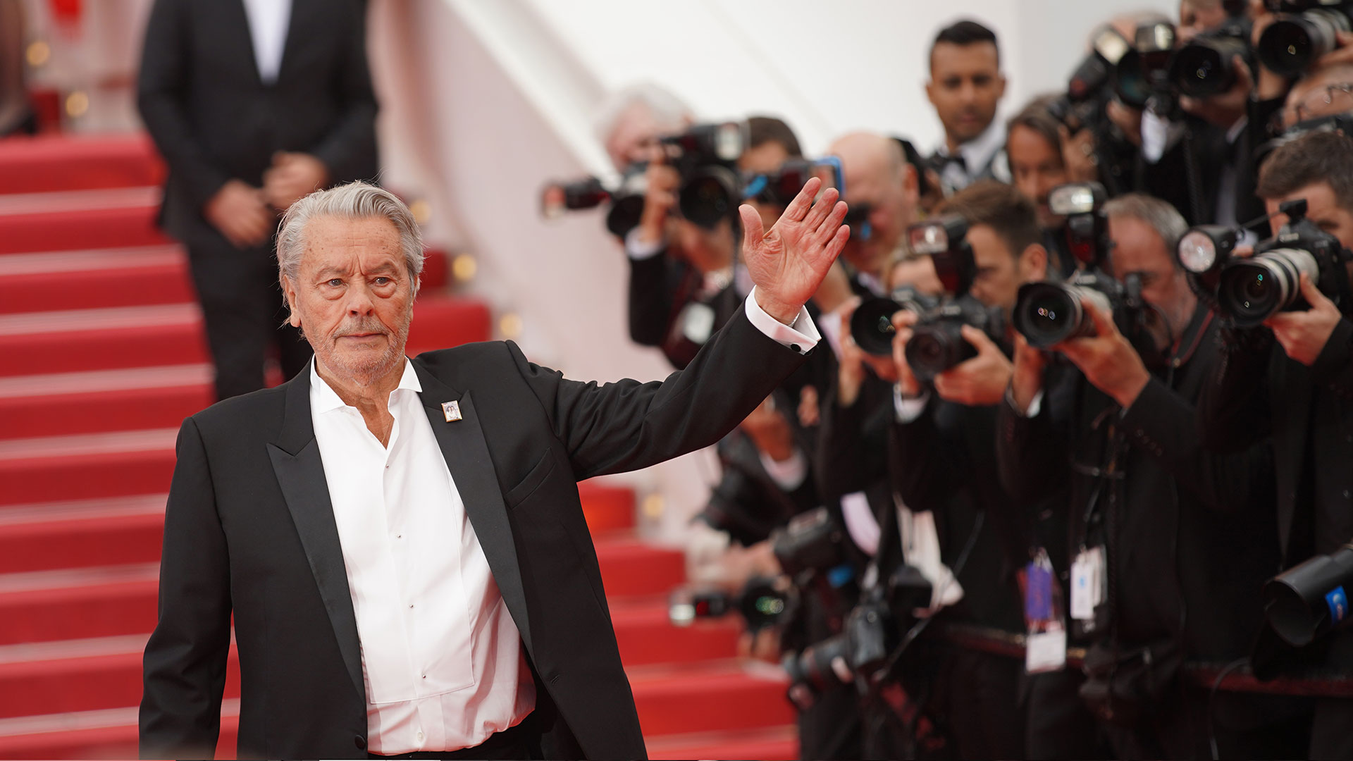 Αλέν Ντελόν: Πέθανε σε ηλικία 88 ετών ο θρύλος του γαλλικού κινηματογράφου-1