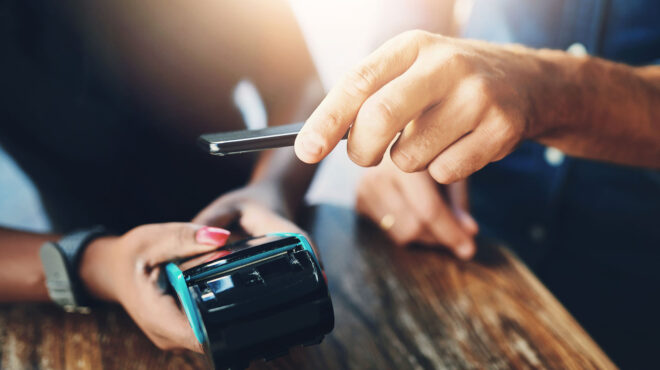 ενας-στους-δυο-ελεύθερους-επαγγελματ-563178100