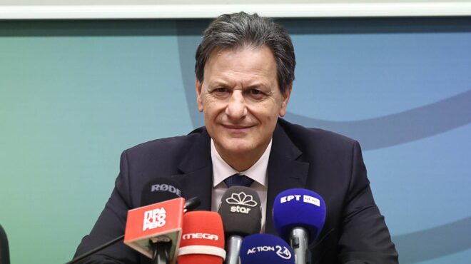 ηλεκτρικό-ρεύμα-υψηλά-η-χονδρική-τιμή-563195347