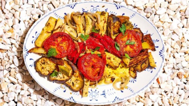 τα-νηστίσιμα-του-δεκαπενταύγουστου-40-σ-563164372