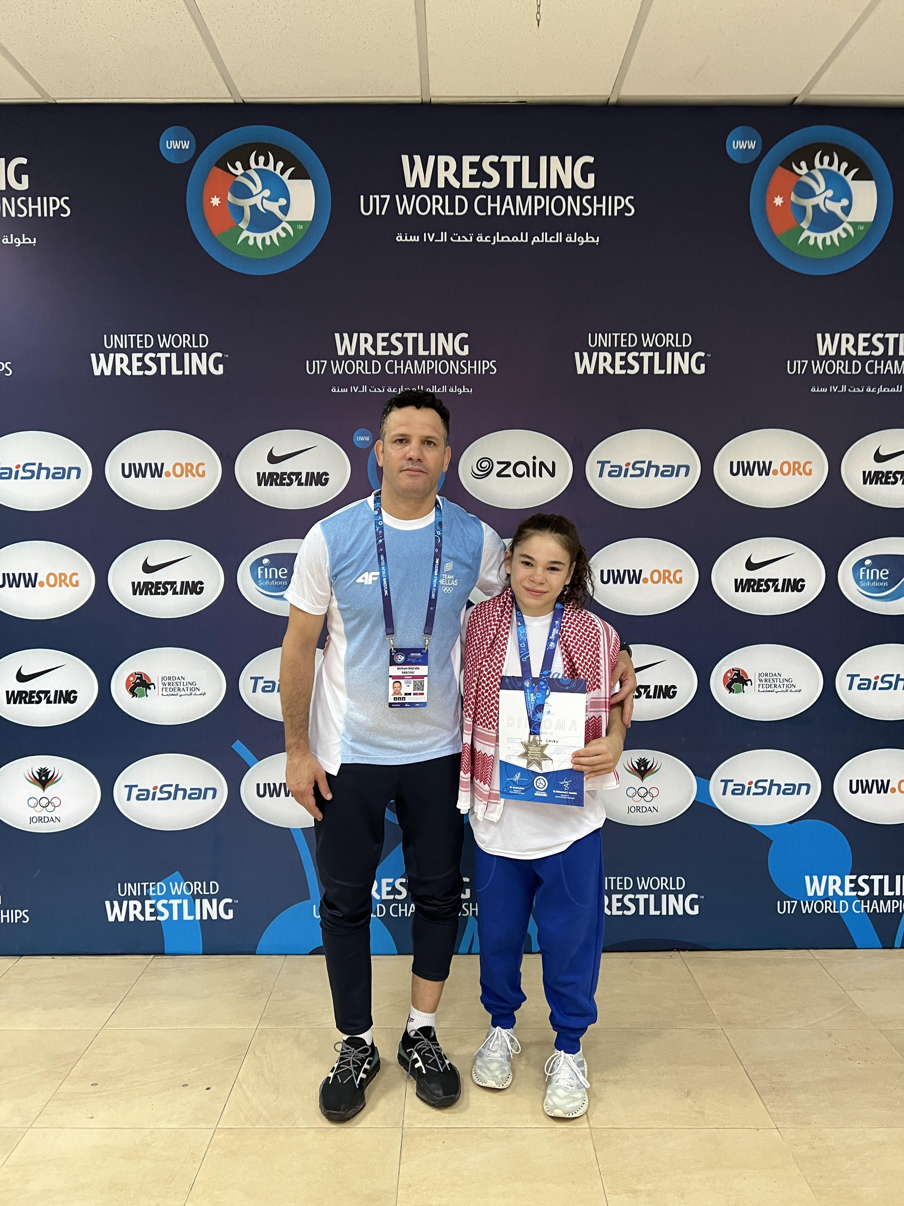 Μαρία Λουίζα Γκίκα: Το μήλο έπεσε… στην παλαίστρα-2