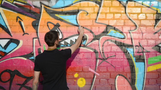 κοινωνική-εργασία-για-παραβατικές-εν-563181655