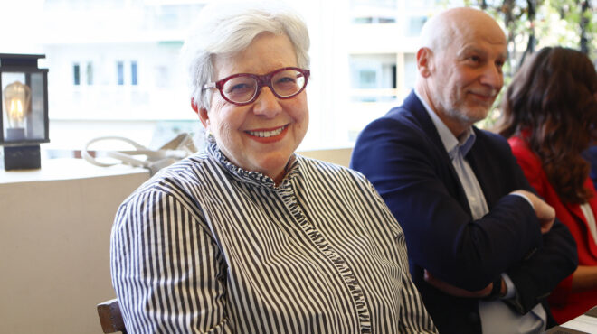 σύγκρουση-για-τη-νομιμότητα-της-πισίν-563181580