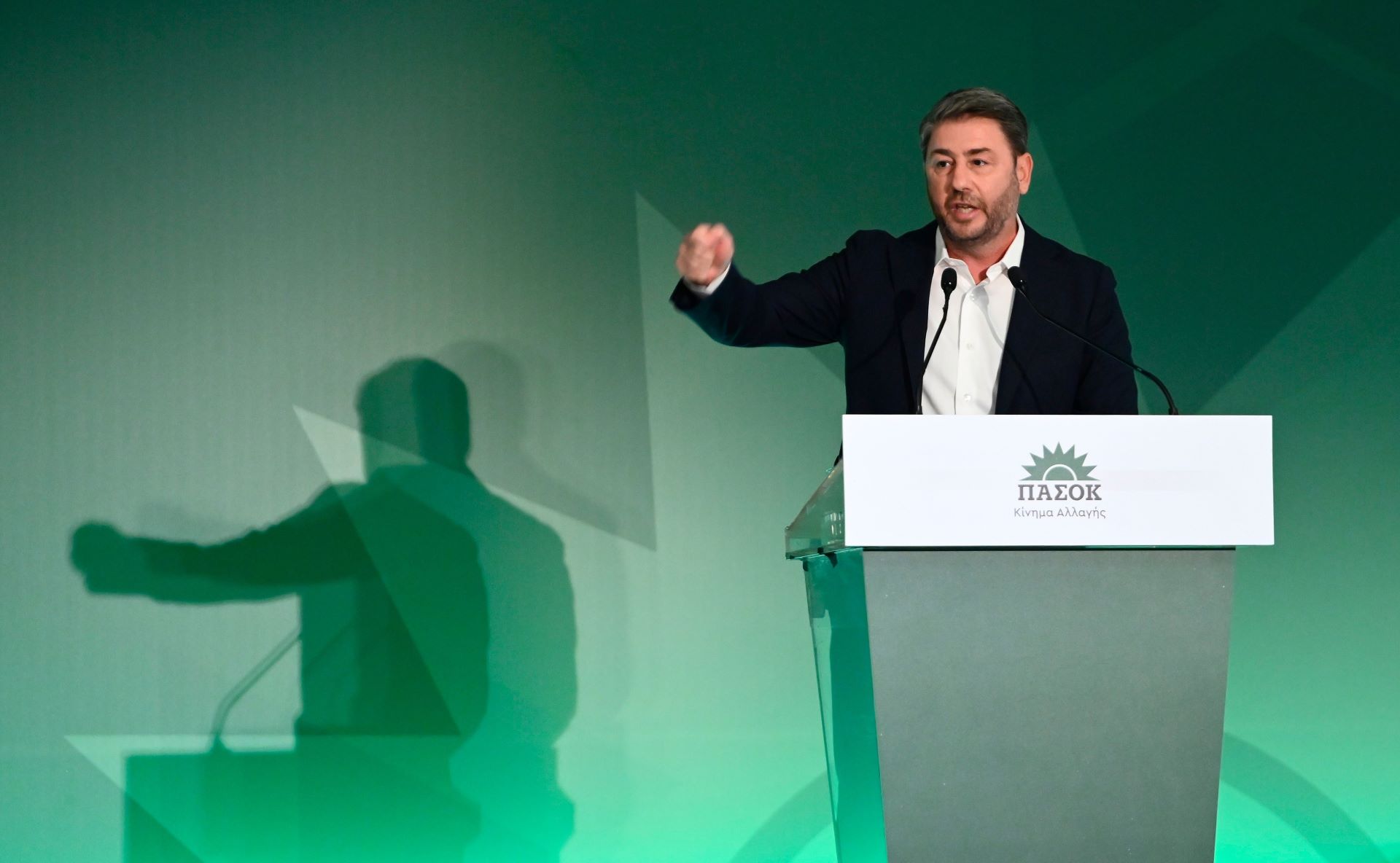 ΠΑΣΟΚ: Σε υψηλούς τόνους οι ομιλίες των υποψηφίων για την ηγεσία-1