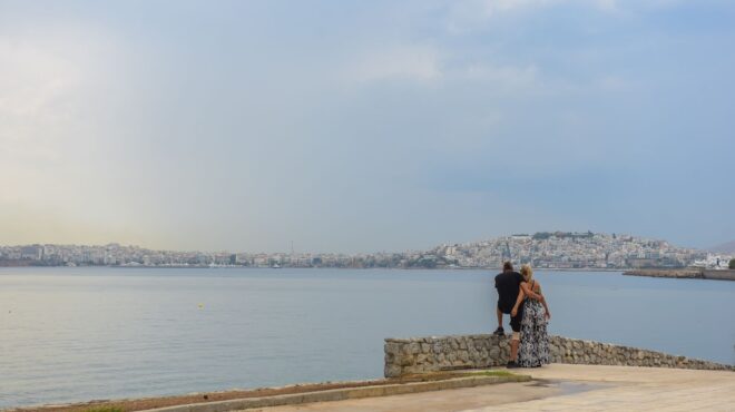 καιρός-ανεβαίνει-η-θερμοκρασία-μί-563233846