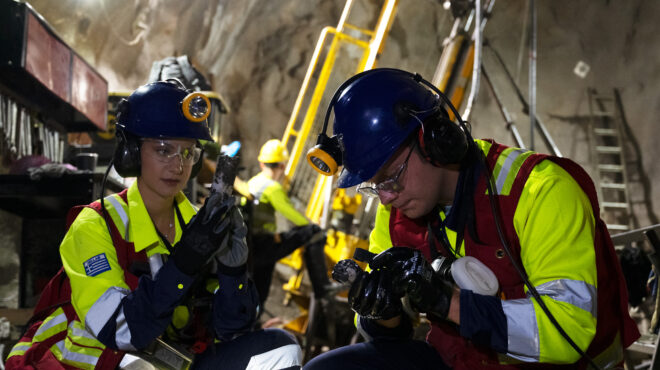 μεταλλευτικό-έργο-σκουριών-μια-σημαν-563200747