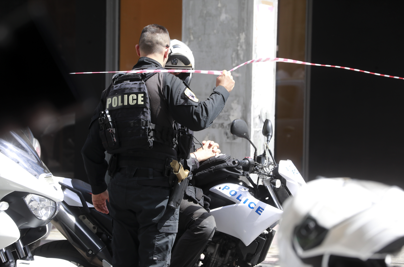 Αχαρνών: Αίσιο τέλος με τον άνδρα που απειλούσε να ανατιναχτεί – Επιχείρησαν τα ΕΚΑΜ-2