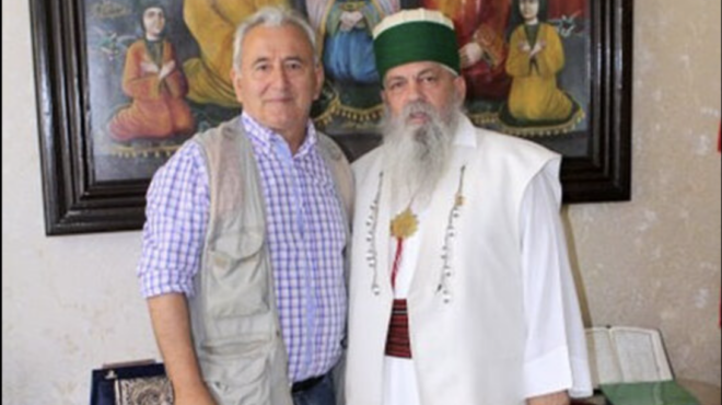 αλβανία-οταν-η-κ-συνάντησε-τον-ηγέτη-563236297