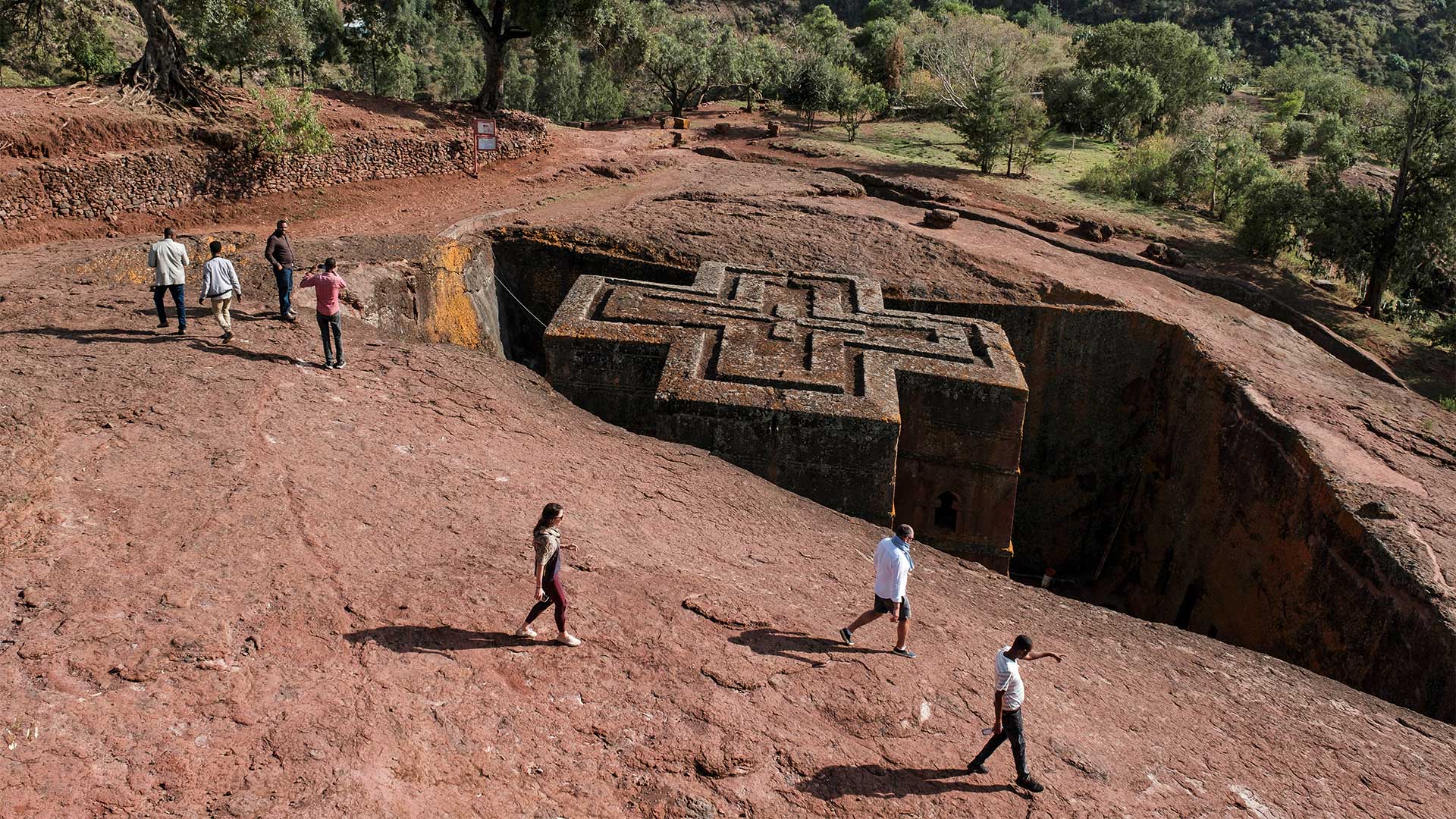 Η μαγεία της Αιθιοπίας: Από τη Λαλιμπέλα ως τις περήφανες φυλές-13