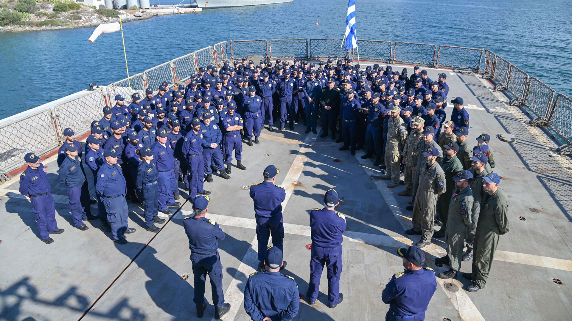 Στον ναύσταθμο Σαλαμίνας η φρεγάτα «Ψαρά» μετά την αποστολή στην Ερυθρά Θάλασσα-1